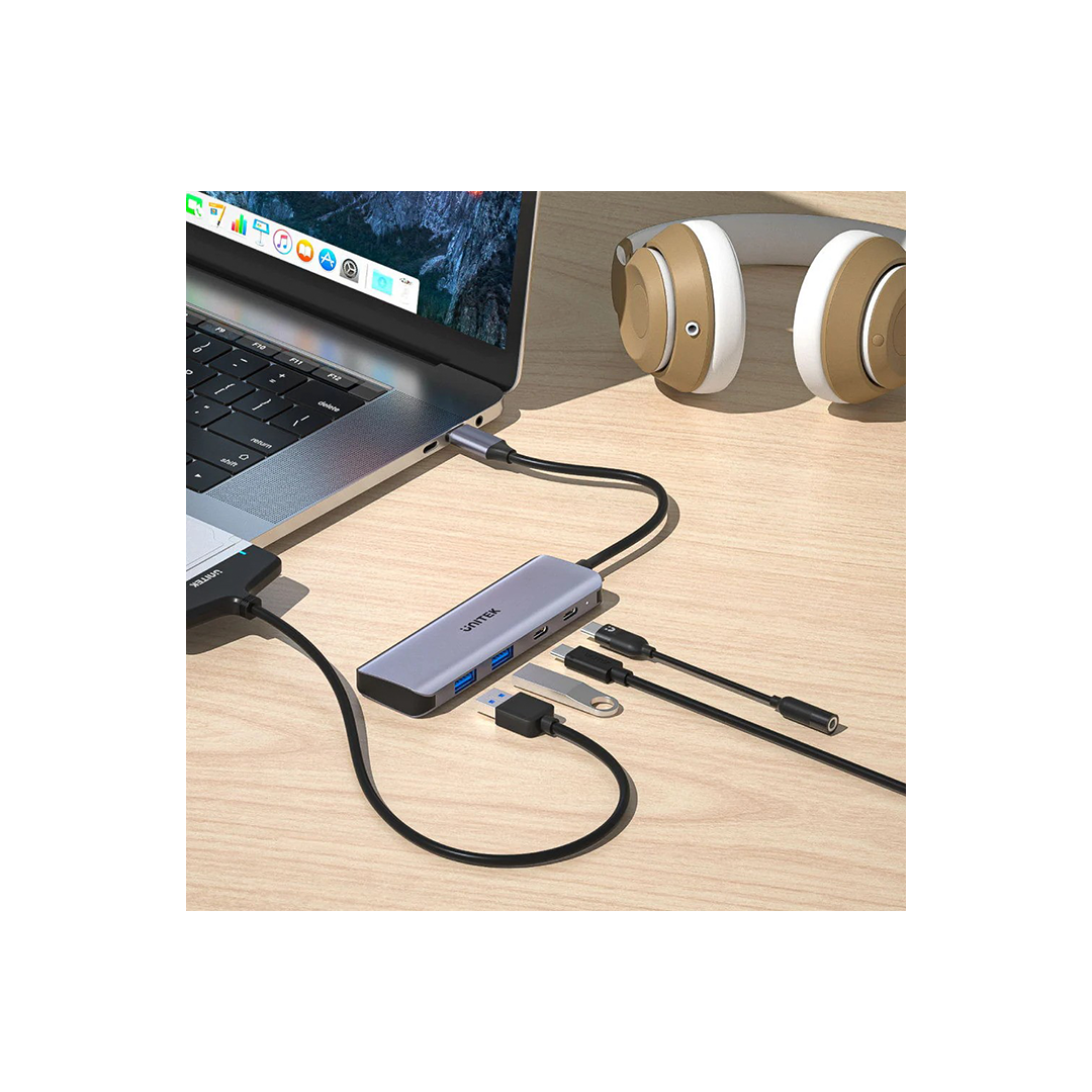 موزع Unitek H1107Q uHUB Q4 Next 4 في 1 USB-C موزع Unitek H1107Q uHUB Q4 Next 4 في 1 USB-C